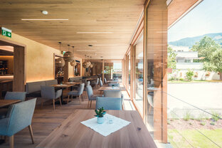 das-martell-_c_sobietzki-04-wintergarten-lounge-gastraum-9