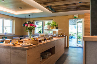 das-martell-_c_sobietzki-05-fruehstueck-4