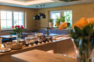 das-martell-_c_sobietzki-05-fruehstueck-6